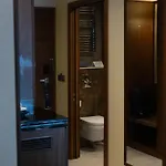 ダブルツリー バイ ヒルトン ホテル＆コンファレンスセンター 4*