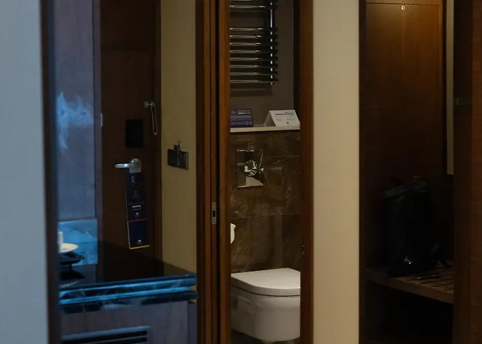 Doubletree By Hilton & Conference Centre 4*