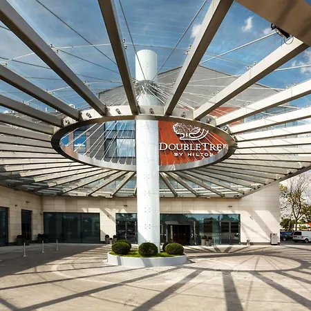 Hotell Doubletree By Hilton & Conference Centre Warszawa