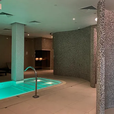 Doubletree By Hilton & Conference Centre