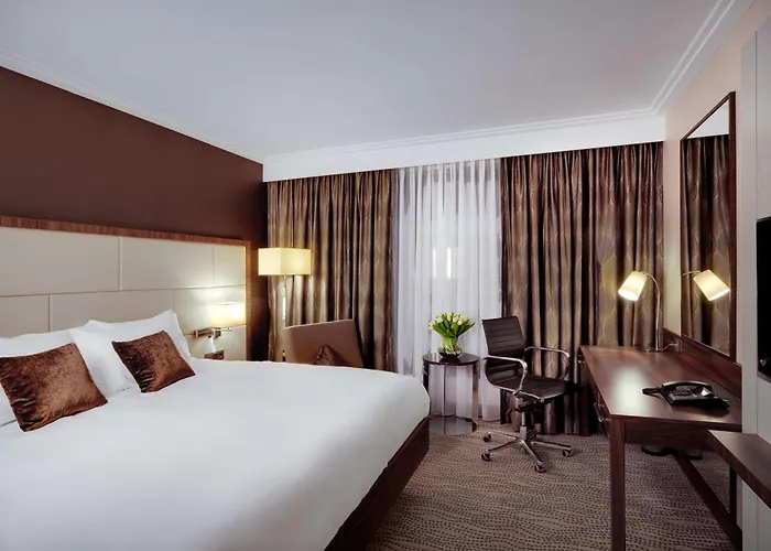 Doubletree By Hilton & Conference Centre Hotel Warschau