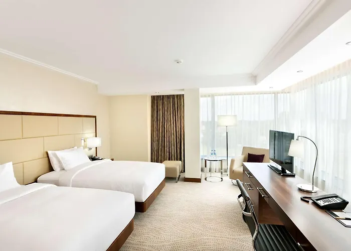 Doubletree By Hilton & Conference Centre Hotel Warschau