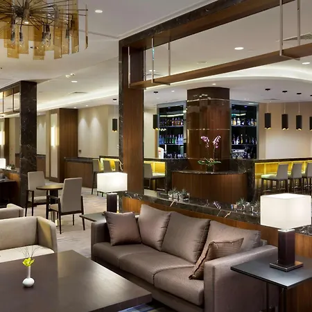 Hotel Doubletree By Hilton & Conference Centre 4*