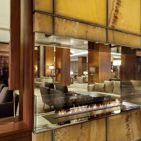 Doubletree By Hilton & Conference Centre 4* Varşova