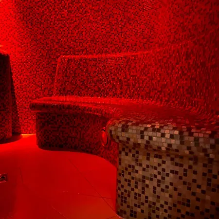 Doubletree By Hilton & Conference Centre Szálloda Varsó