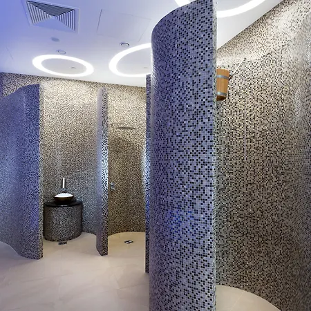 Hotel Doubletree By Hilton & Conference Centre