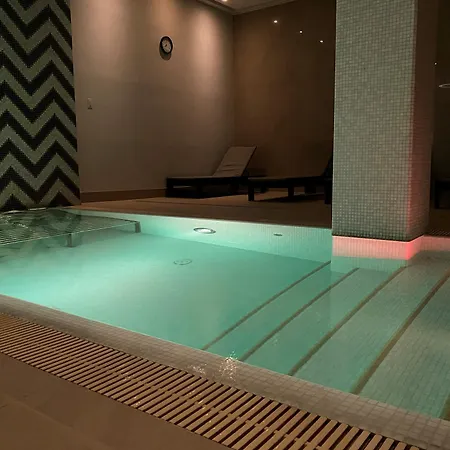 Hotel Doubletree By Hilton & Conference Centre 4*