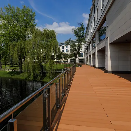 Doubletree By Hilton & Conference Centre Warszawa