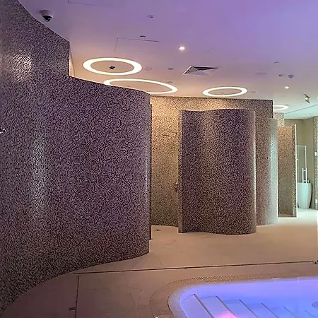 Doubletree By Hilton & Conference Centre Βαρσοβία