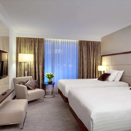 Hotel Doubletree By Hilton & Conference Centre 4*