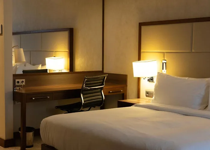 Hotel Doubletree By Hilton & Conference Centre Varsavia