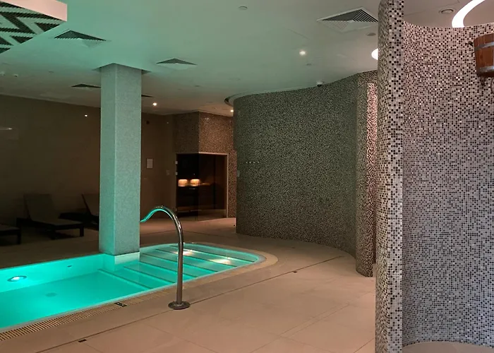 Doubletree By Hilton & Conference Centre