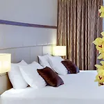 Doubletree By Hilton & Conference Centre