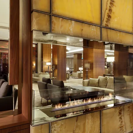Doubletree By Hilton & Conference Centre
